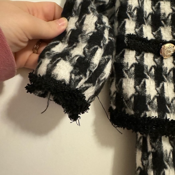 Lola + The Boys Houndstooth Suit (2T) - Picture 3 of 3